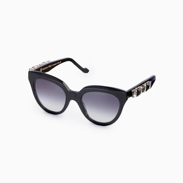 E-commerce product photography by lightwrk